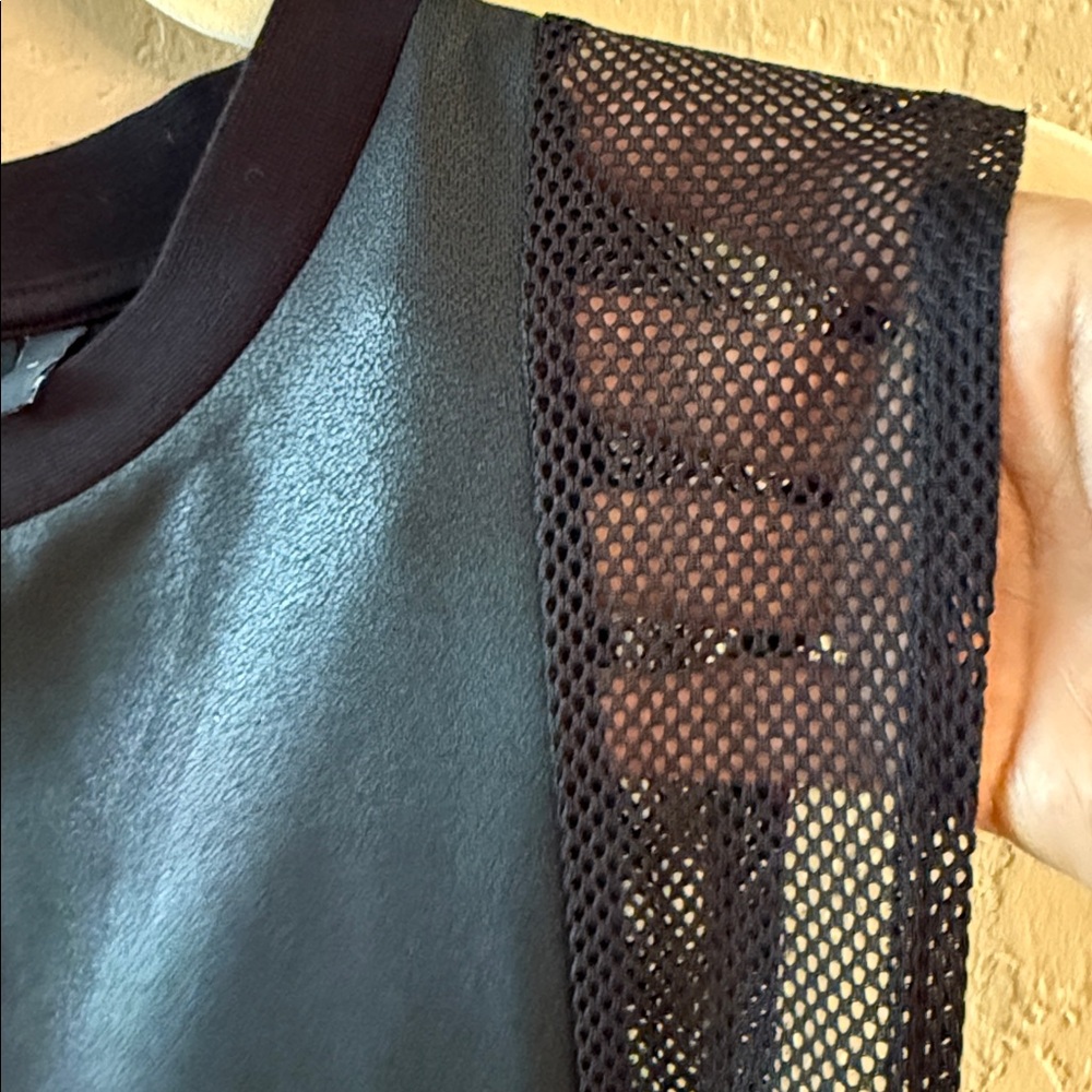 ASOS Design Mens Black Top Sleeveless Faux leather knit Mesh side Large - Picture 9 of 14